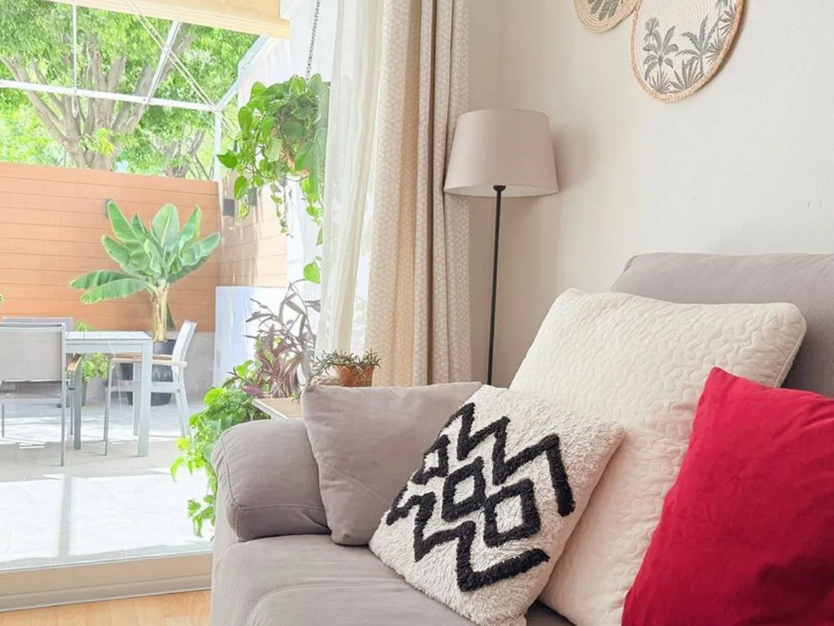 d0d063bf-8e21-43f9-89f5-0b8defc307d9