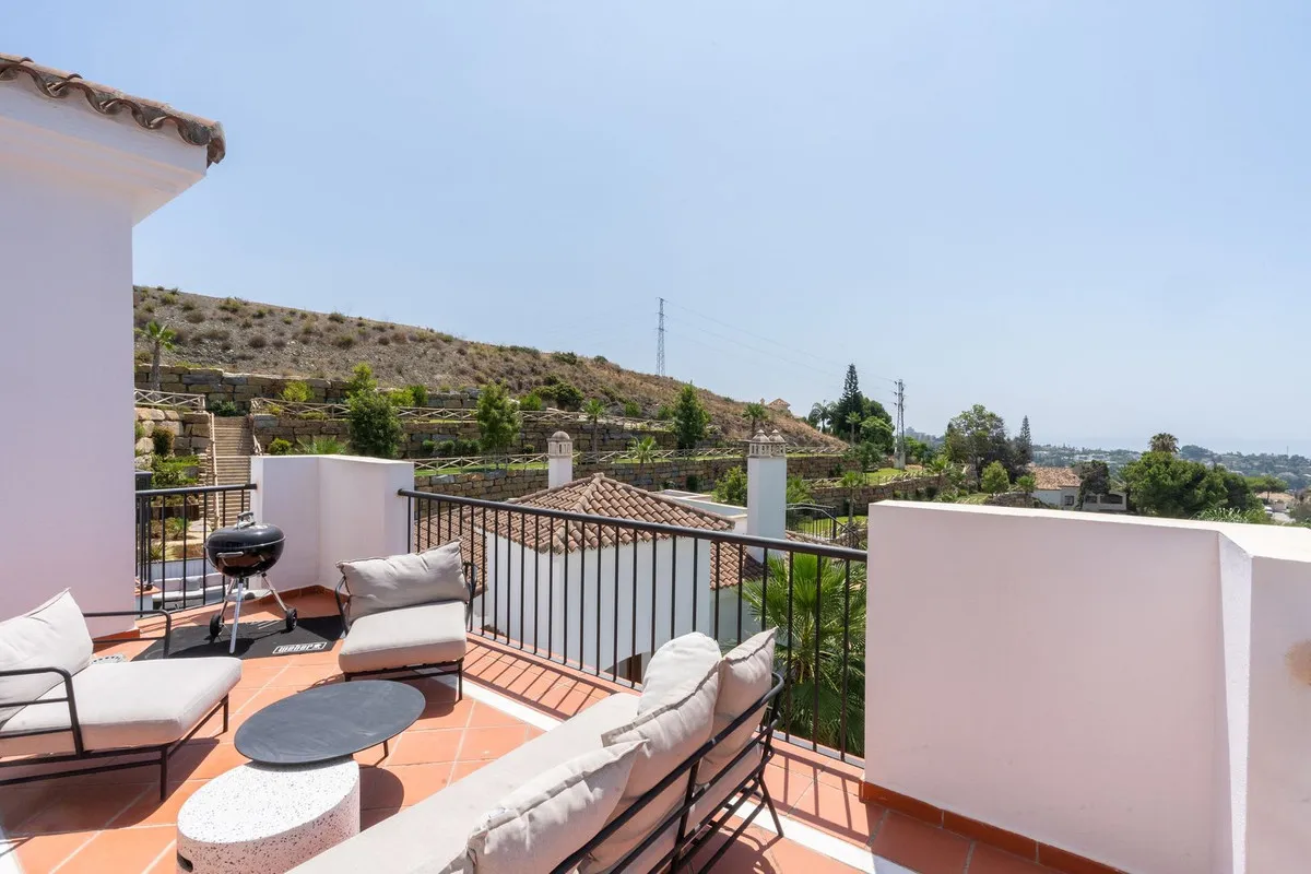 16447edc-53a0-483f-ac45-4df23f861012