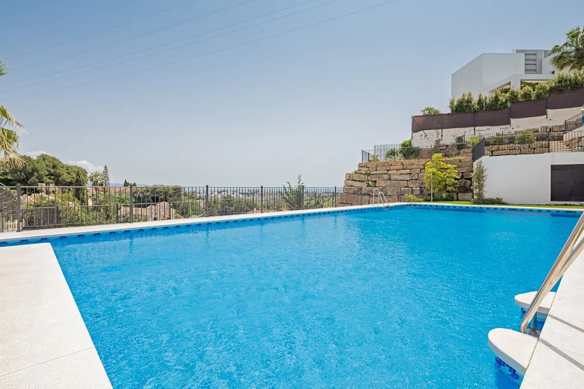 aef3281f-dd9d-4a5e-8991-7688c650f743