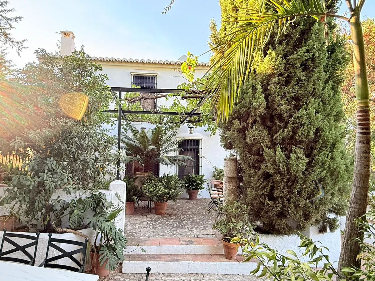 1ad3a2c9-9f7a-4243-858f-2839d676c4a2