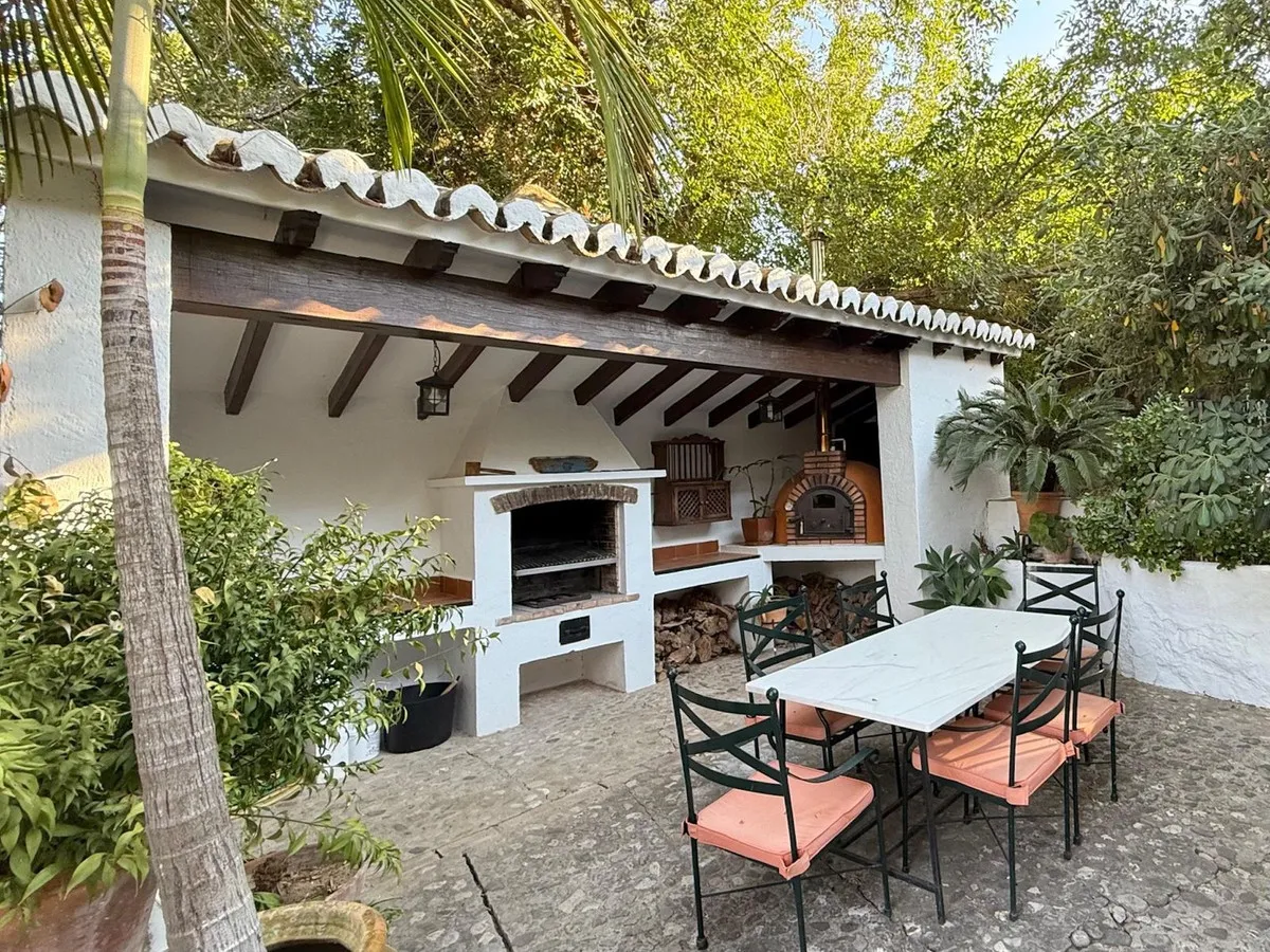 273ed3b2-281d-47bf-b7a6-968357e2eaec