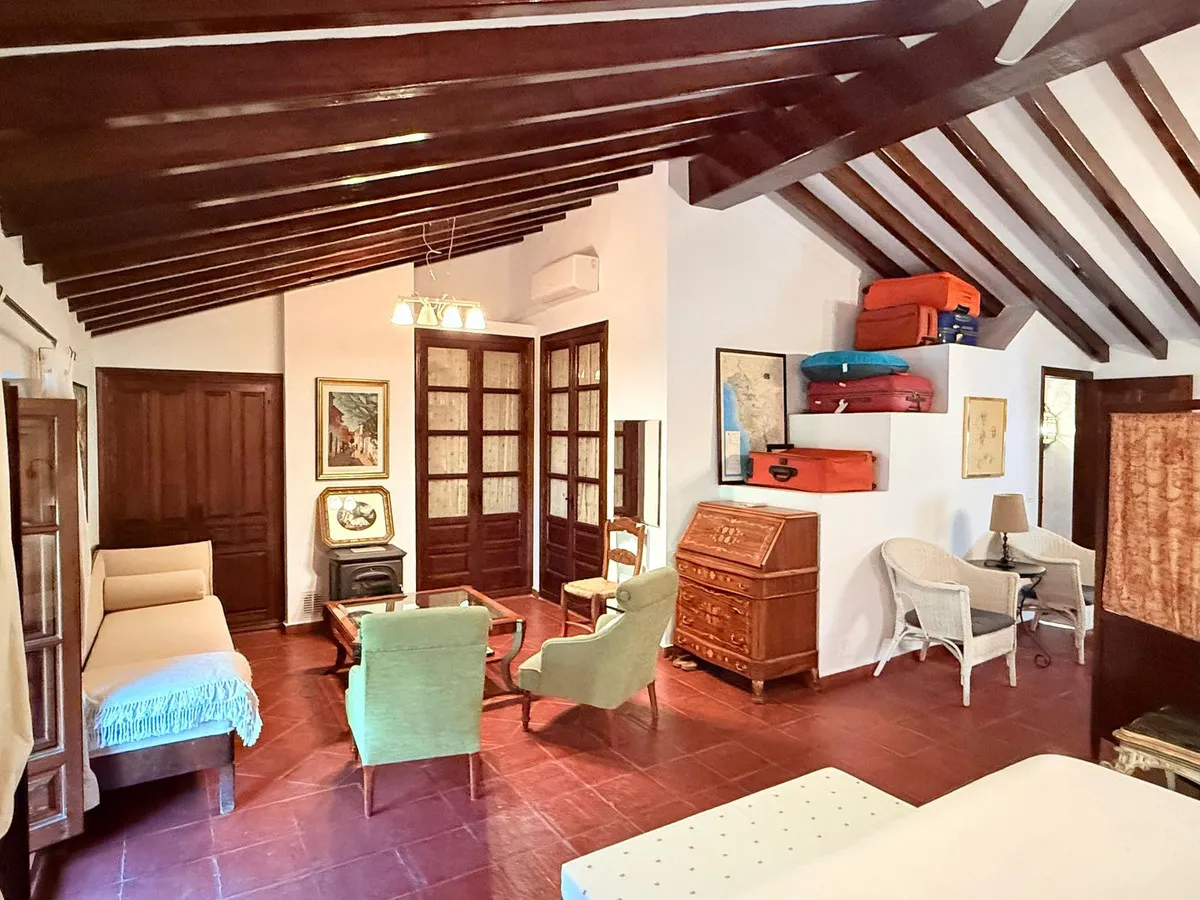 aed81d03-1da3-4779-8a96-1edcbf8e3dd6