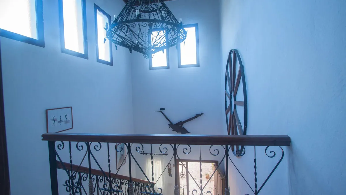 305d91a2-43d6-43a3-8223-537b3968d313