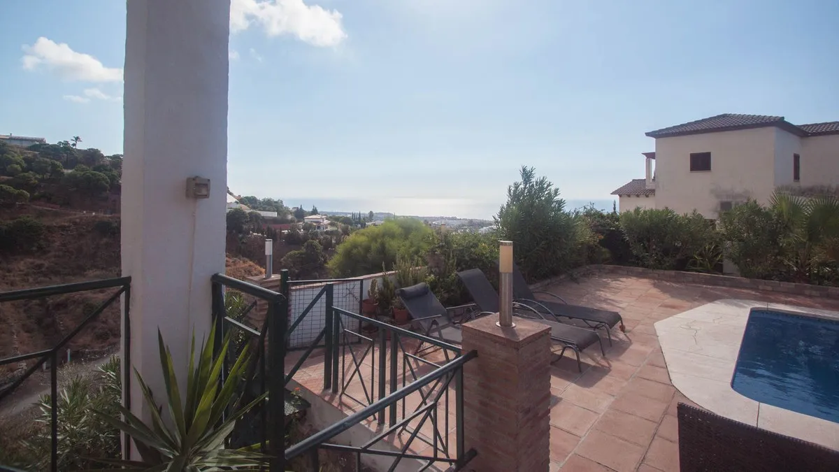 79de6490-ca92-44dc-b49f-1368feb17f7e