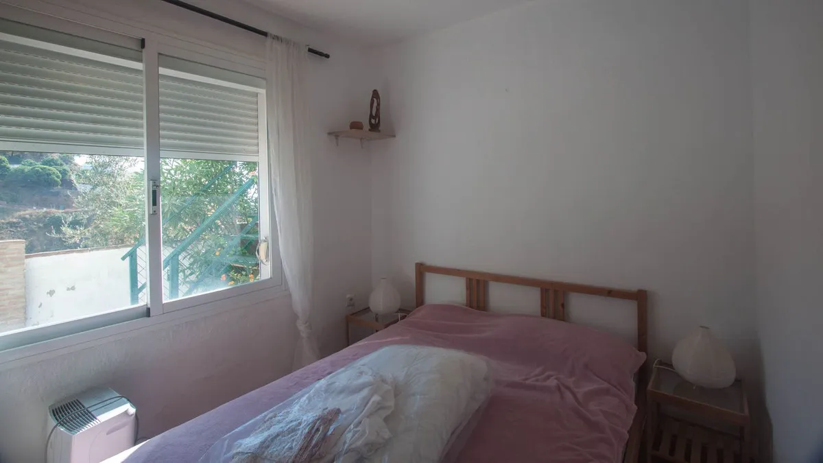 b67bbf4d-2e05-4786-b09b-e7bf4ca13f65