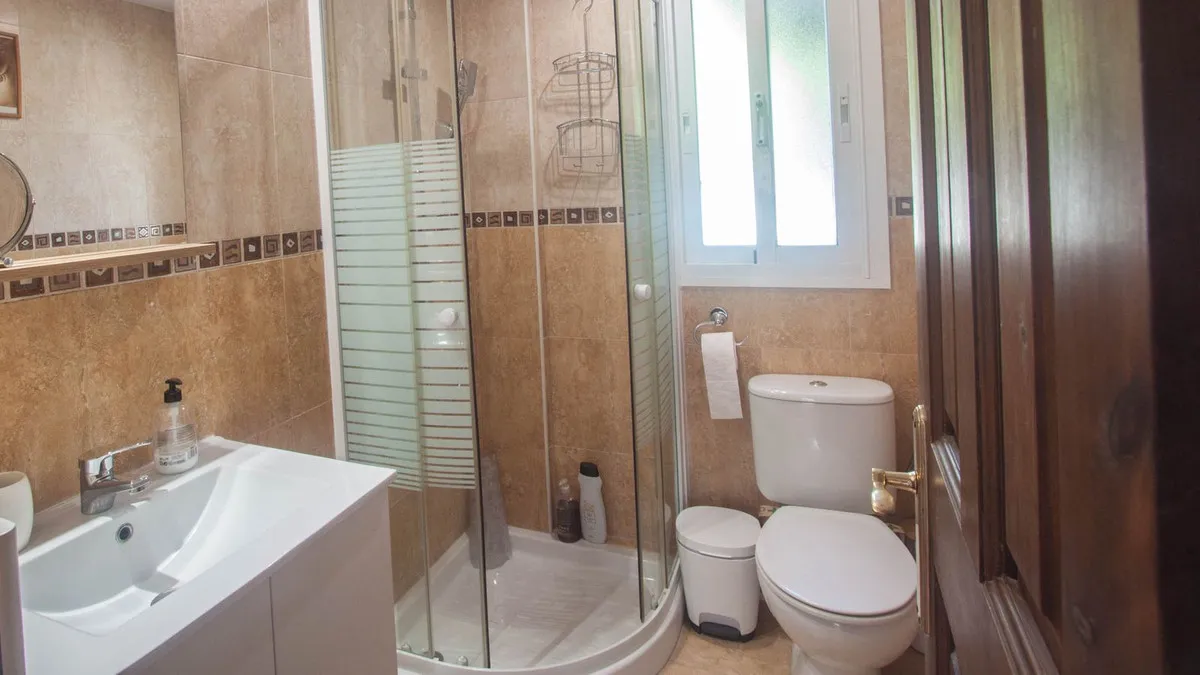 d4140496-bf77-4479-996d-60bbc9718dcc