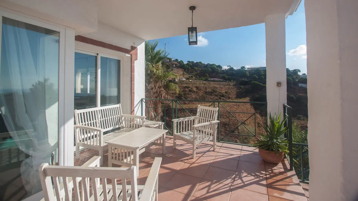 ea29953d-cd20-4414-b725-e58810b35aa1