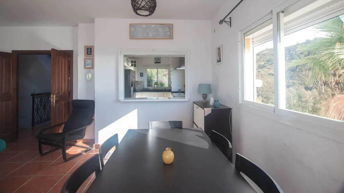 ed6c653e-3f98-4bd8-8113-2ee17196e779