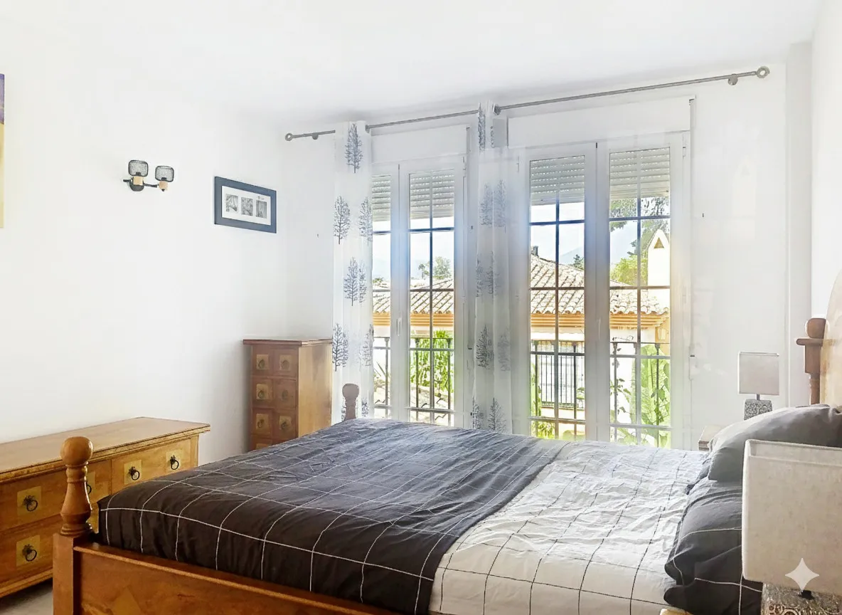 43374308-7982-4fc0-a546-96947ffffd7f