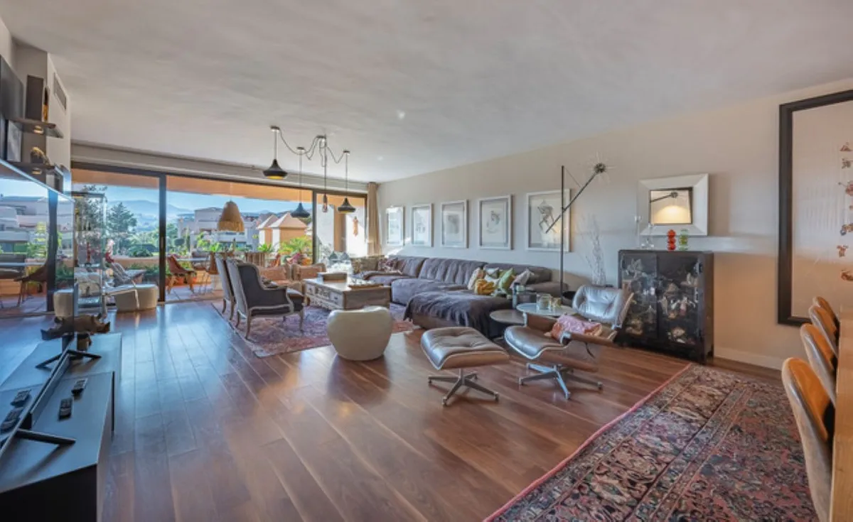 6d3027d3-82ea-428e-8801-b46ad5629a38