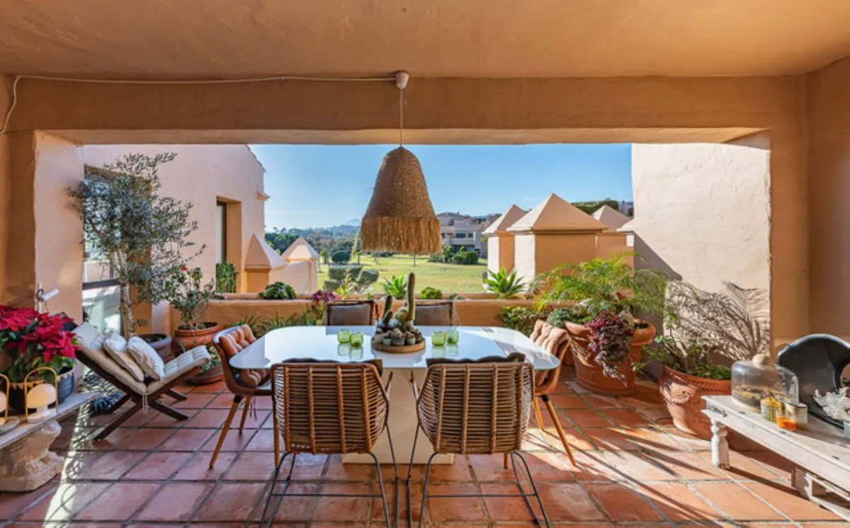 bf6a5cdb-d132-4c5d-9b85-43e25d467561