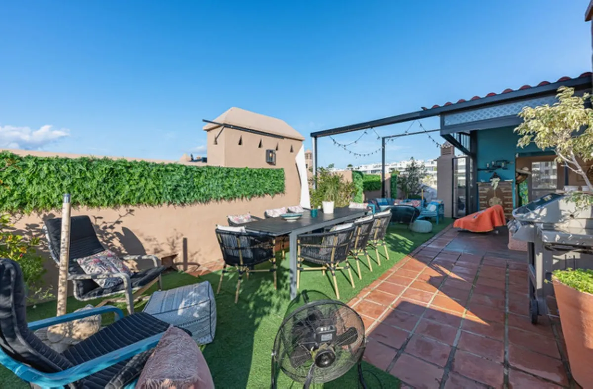 ed97285e-8df6-4d80-82c3-715488a70e22