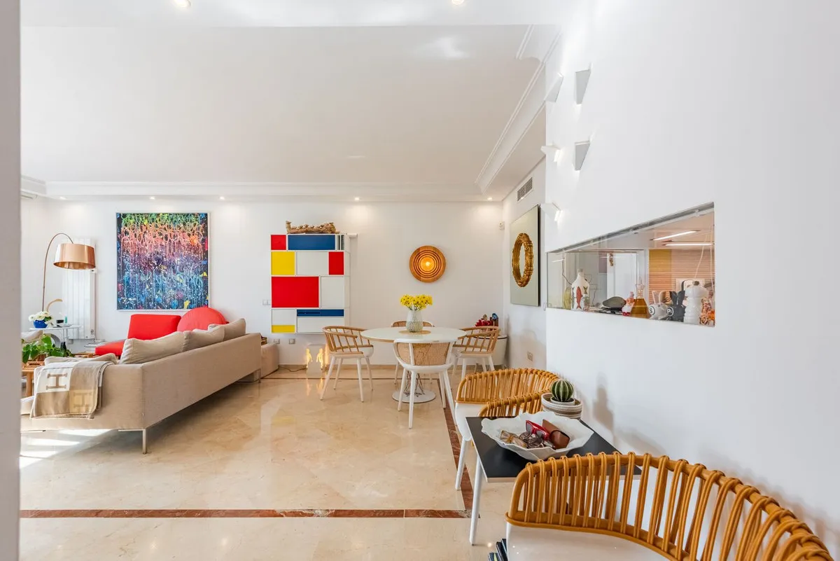 28dea45c-b498-42e0-a33d-384516ff6e0b