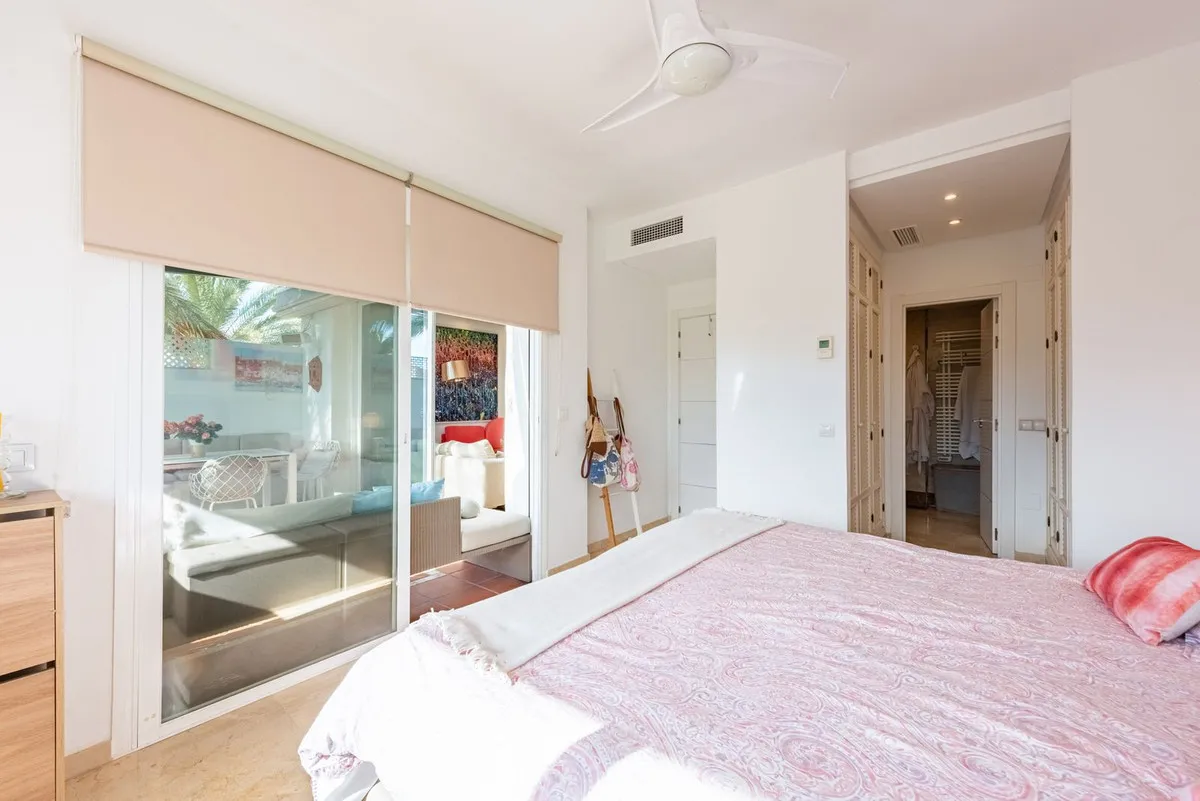 56e7e8a7-f6be-4d6c-83ff-6bec9cdddff4