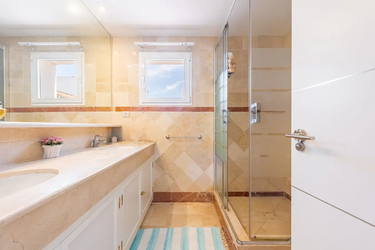 796012f8-ef72-48de-90f8-16fd6f5078d4