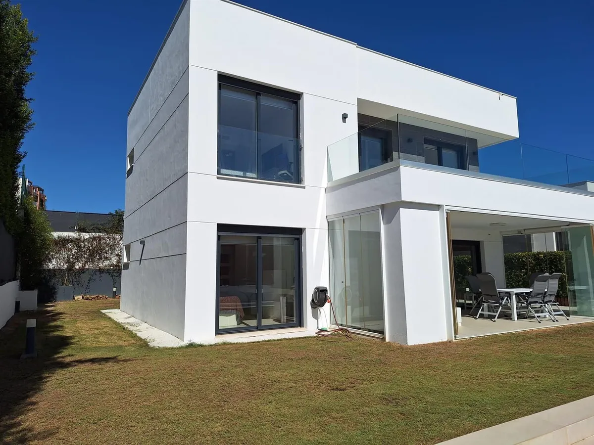 68bffb16-f02b-487f-ae43-7a15337af0b6