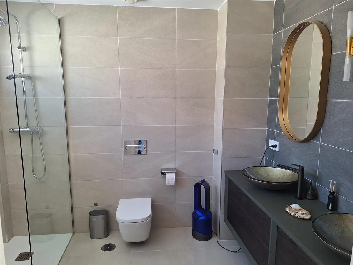 760b9494-15ea-41e0-91fa-8d3b7b1cef16