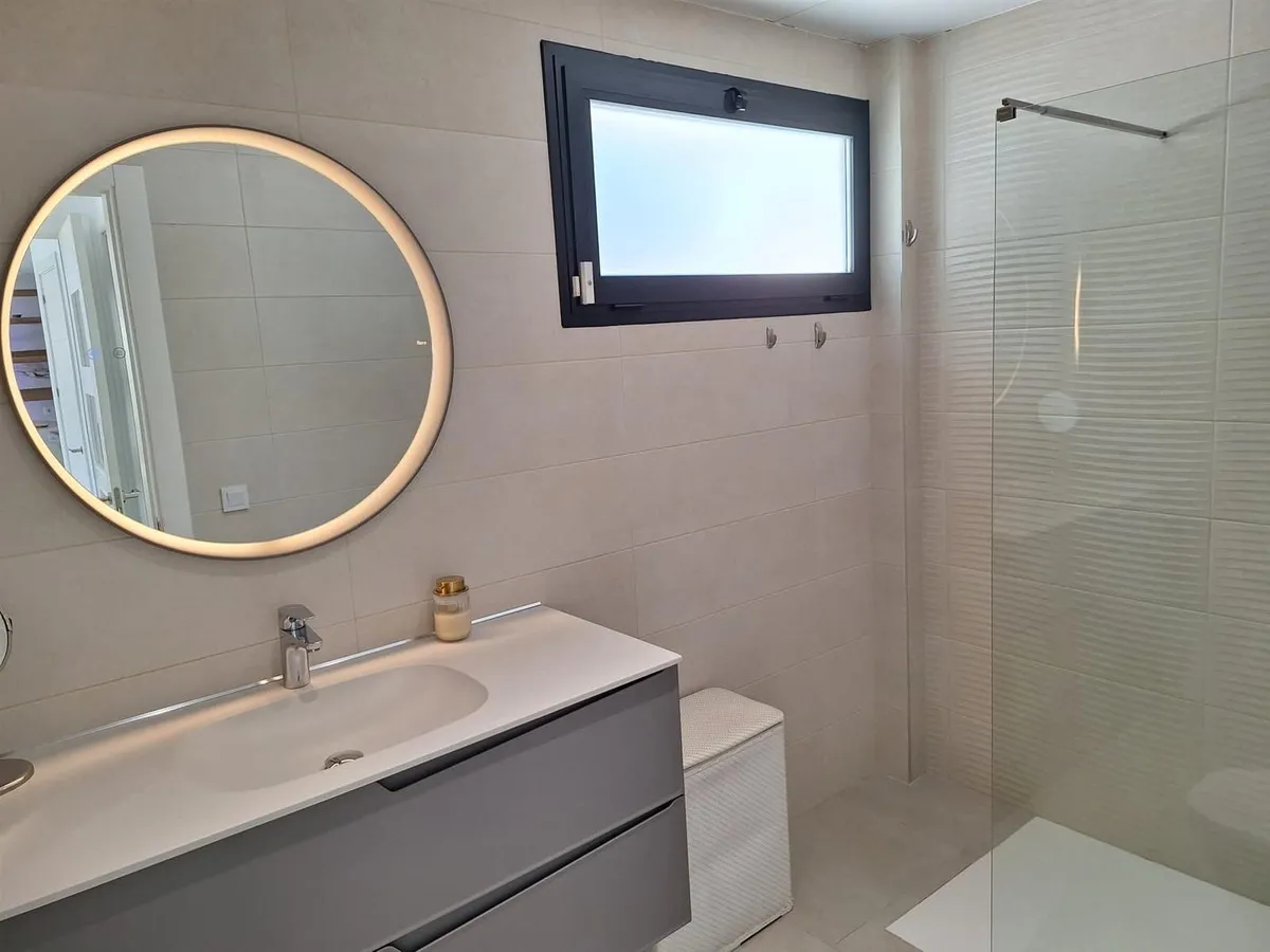 fcad2633-72b4-408c-991e-5164cb55443c