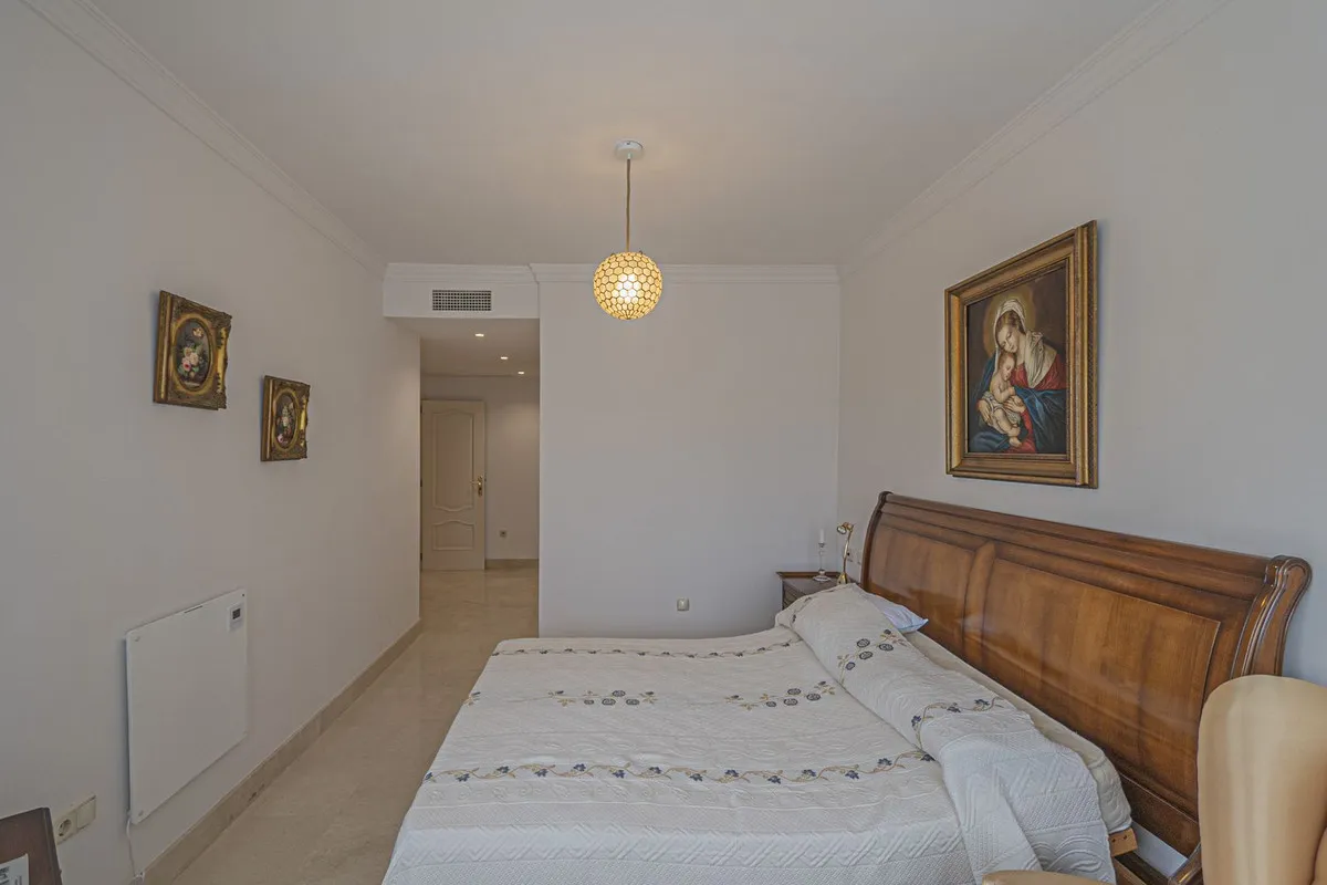 6864f771-944d-4a80-97de-a8049ff9ce73