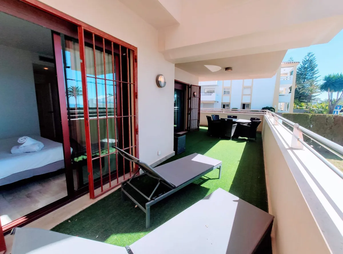 0f19b82a-066c-4057-b65f-696e5adf5e3b