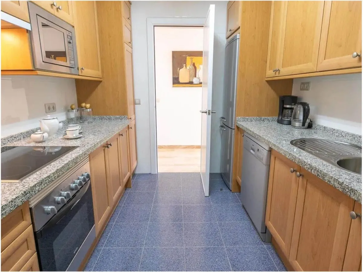 f02d3b6a-188a-4e35-ba2a-a60d6e7d5e97