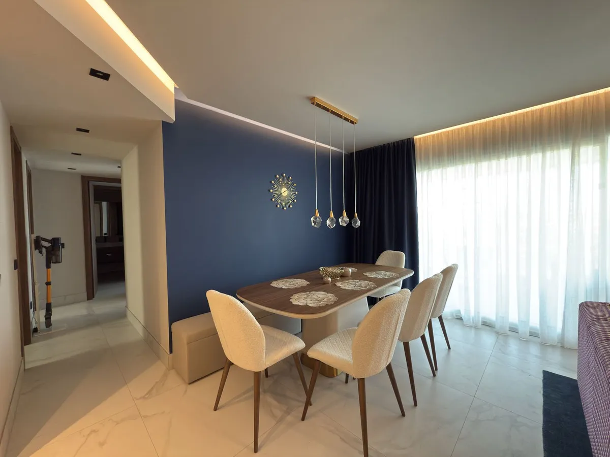 a5a16e12-2c3a-4af4-b16c-4607e63de855