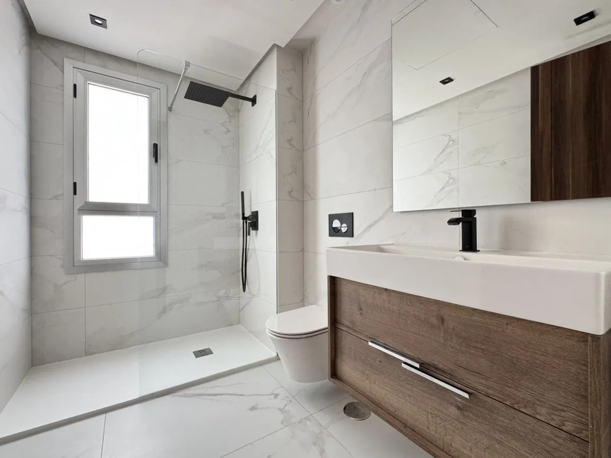 a9c741fc-88ac-4e33-aeca-3c5a0d50d014