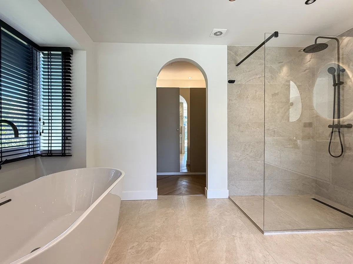 1bae1efe-bc1c-4948-a8ff-7a54a7dc18c8