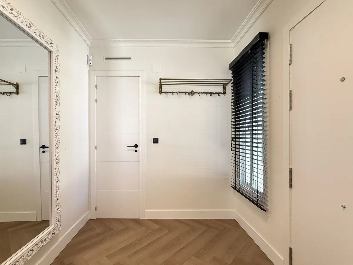 4a98f4f3-7ba7-4829-9dd7-2e193c0695d3