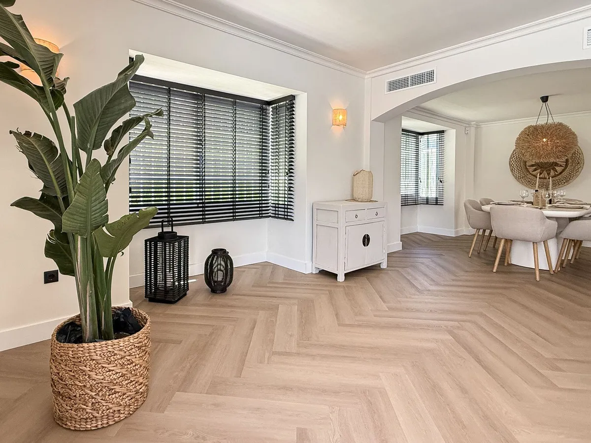 4ce53033-61f1-4263-8e51-69f873749c51