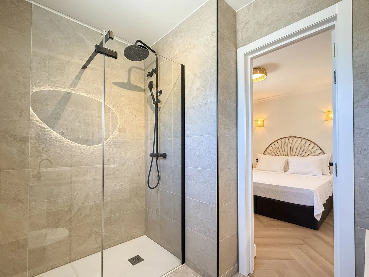 5307bcb4-eddc-498e-84bd-16abe7c0a042