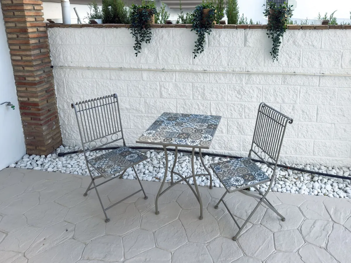 5aeaaa43-e064-4408-a486-e2861c3e1145