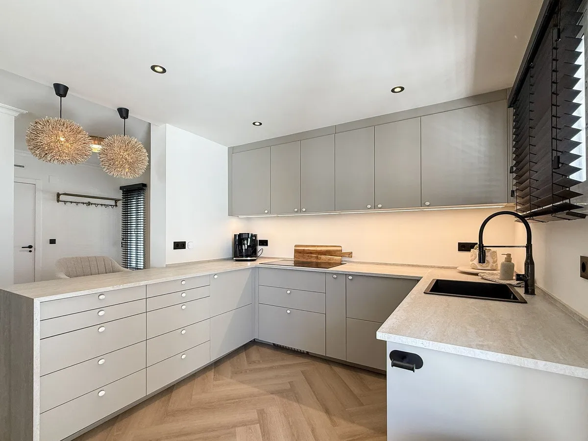 7f915092-fad9-4a42-948b-96c37549ab52