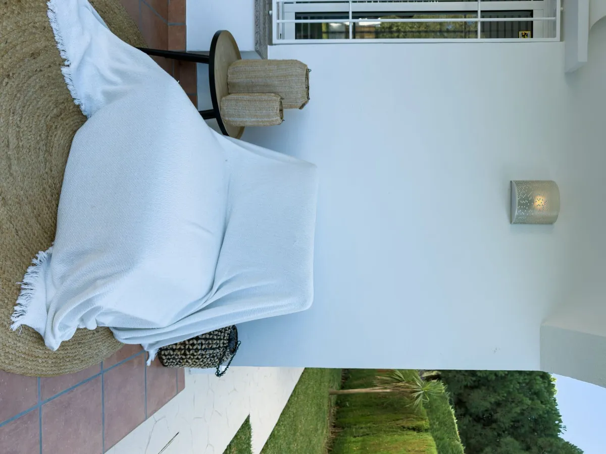 8f22b2d1-87a6-40cf-90a3-8f5494e74198