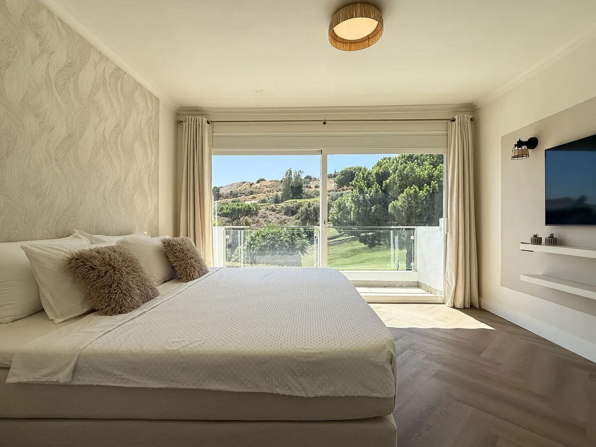 d0ac277f-b8c0-4390-86b3-b9698c7d8eb9