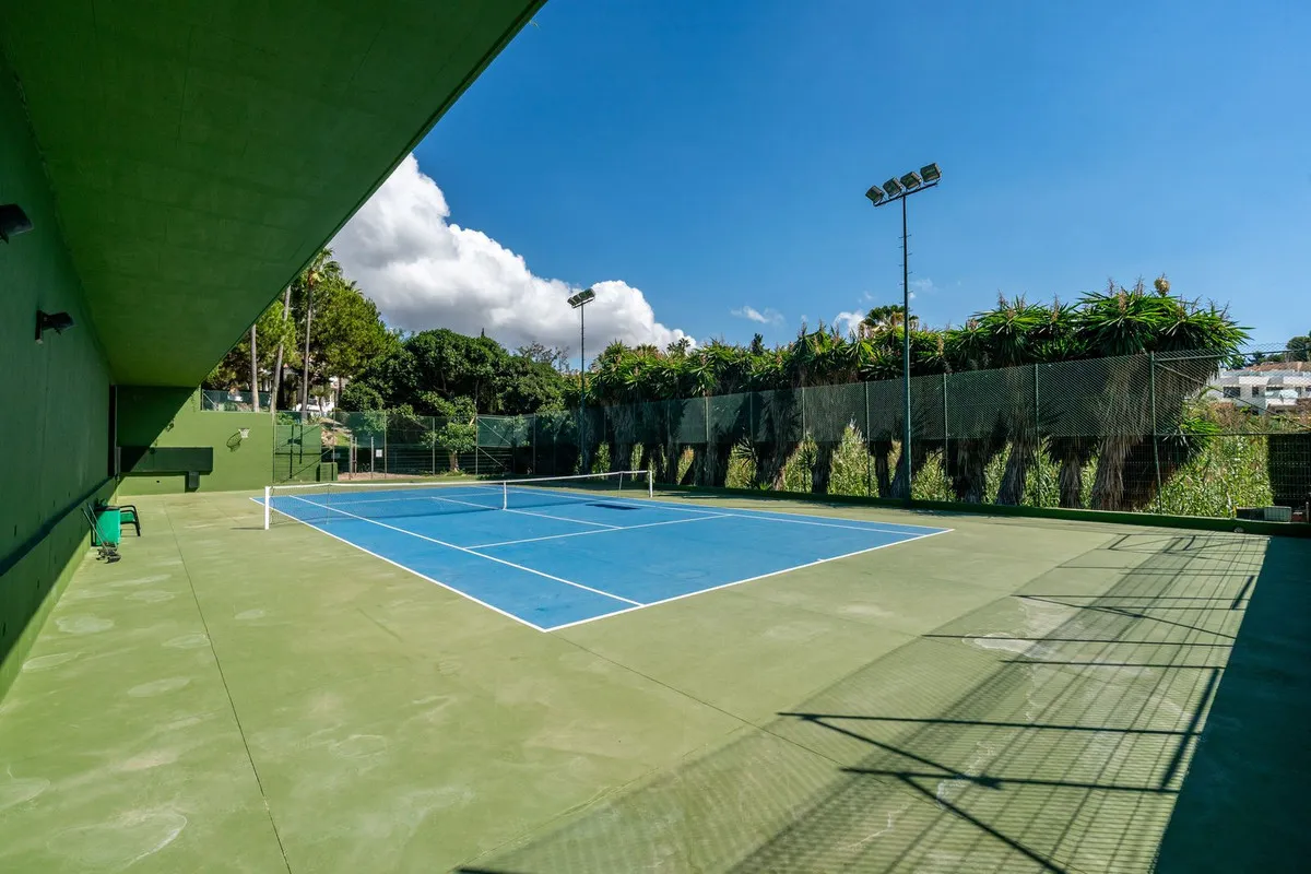 03095a68-55de-4bf7-a7c6-23475b834870