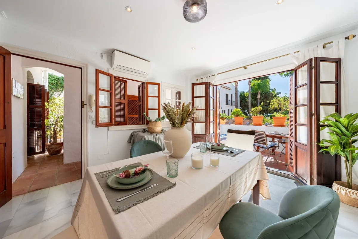 0e68bfea-6268-4373-93cb-01fa791a6ae9