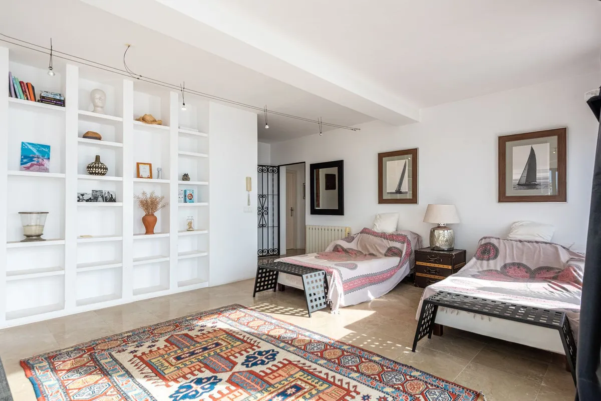 31243229-85bb-4dd9-b7ed-474d6f819a60