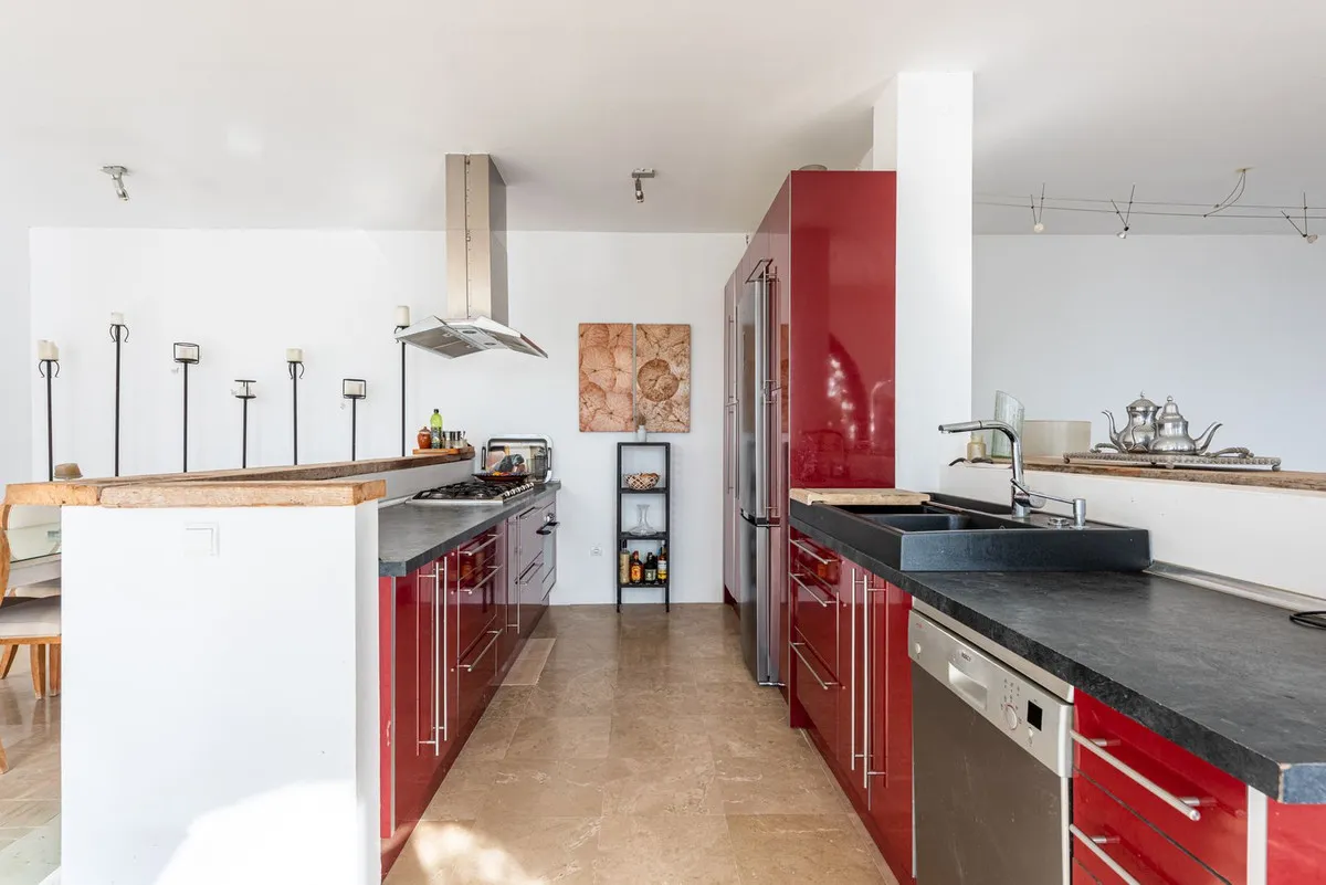 6feed82a-36e6-44d6-b0cb-fa9f7d900076