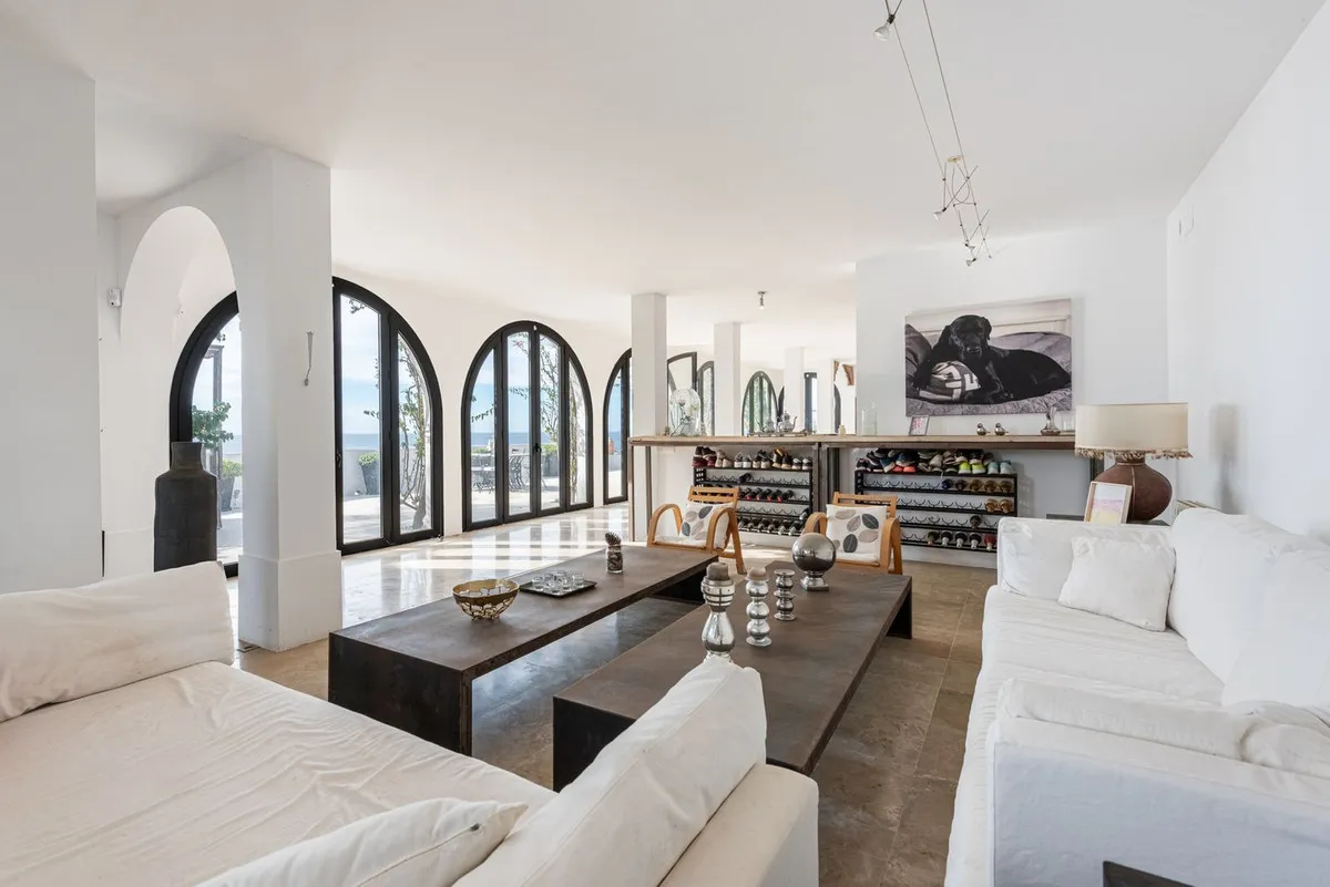 c9788b1f-acc7-49bb-a875-b6942309072c