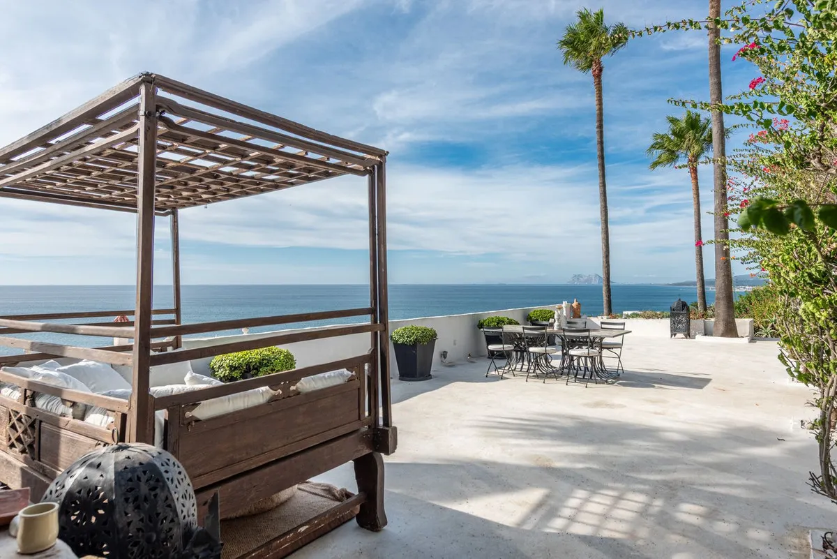 cd0e9d06-63d3-4f90-9092-b38a70468ae2