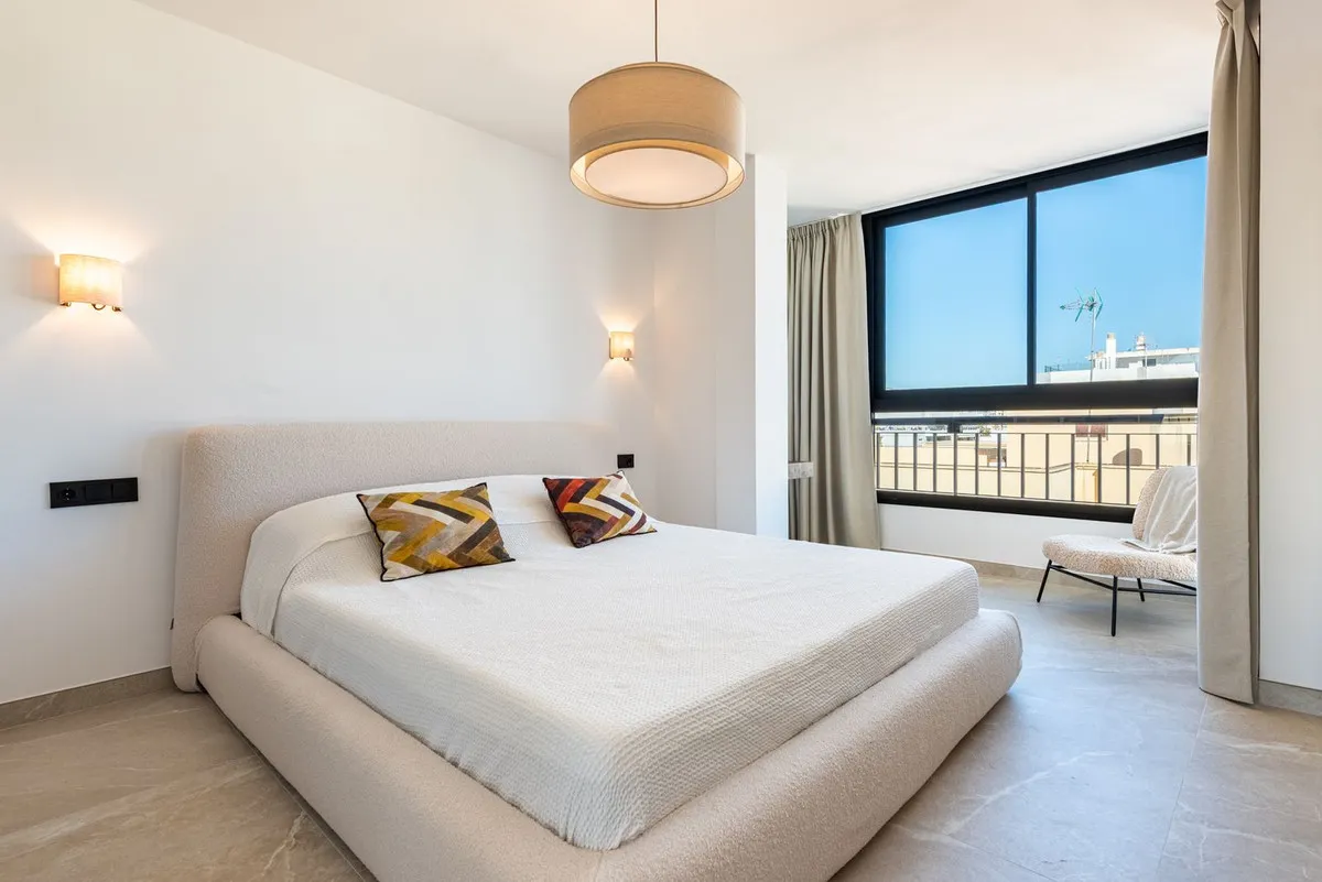 846b2a7b-02a5-4734-a810-d823f2e94e0c