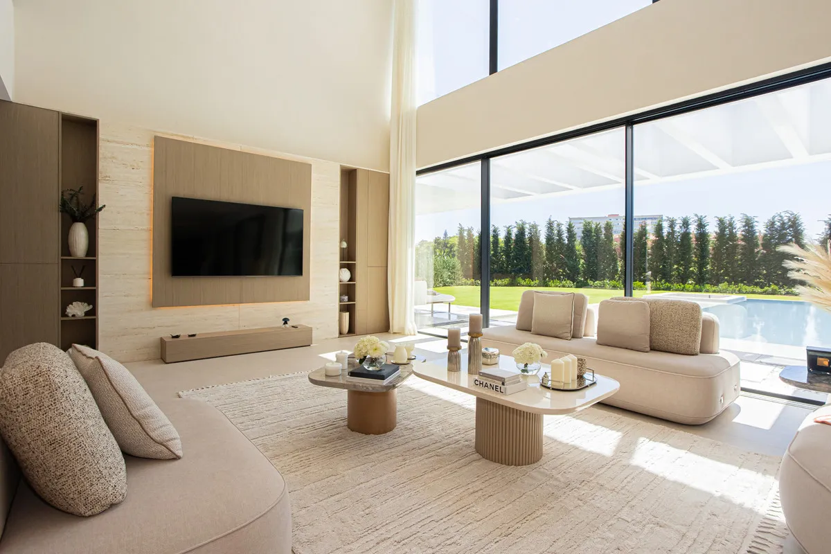 6d553d6c-3836-4f34-8b31-324cf4a25812