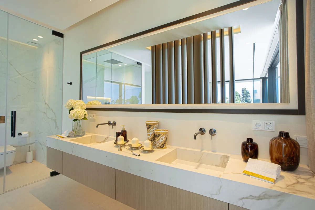 cca365a9-322e-447a-96f3-6b1f7e0dc301