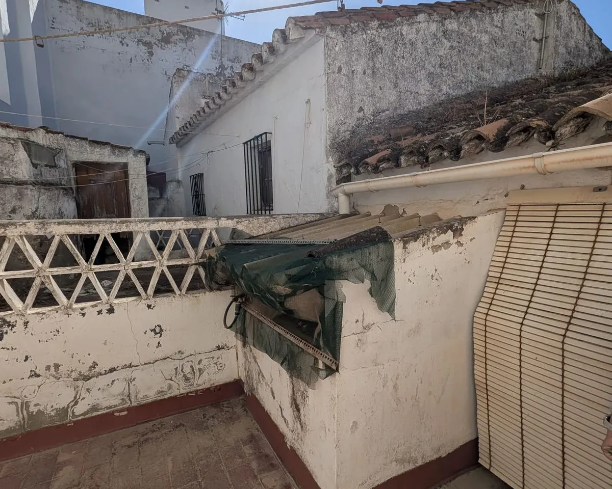 12f75b03-e330-4c1d-9ab0-c604f29cbcdf