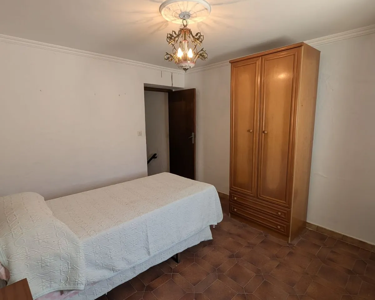 6a4dfd26-ef53-444f-9ed9-bfcdbd8635aa