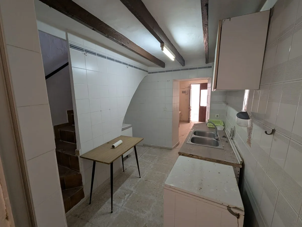 f7431fa7-2b50-4d05-b356-0e8d7818095f