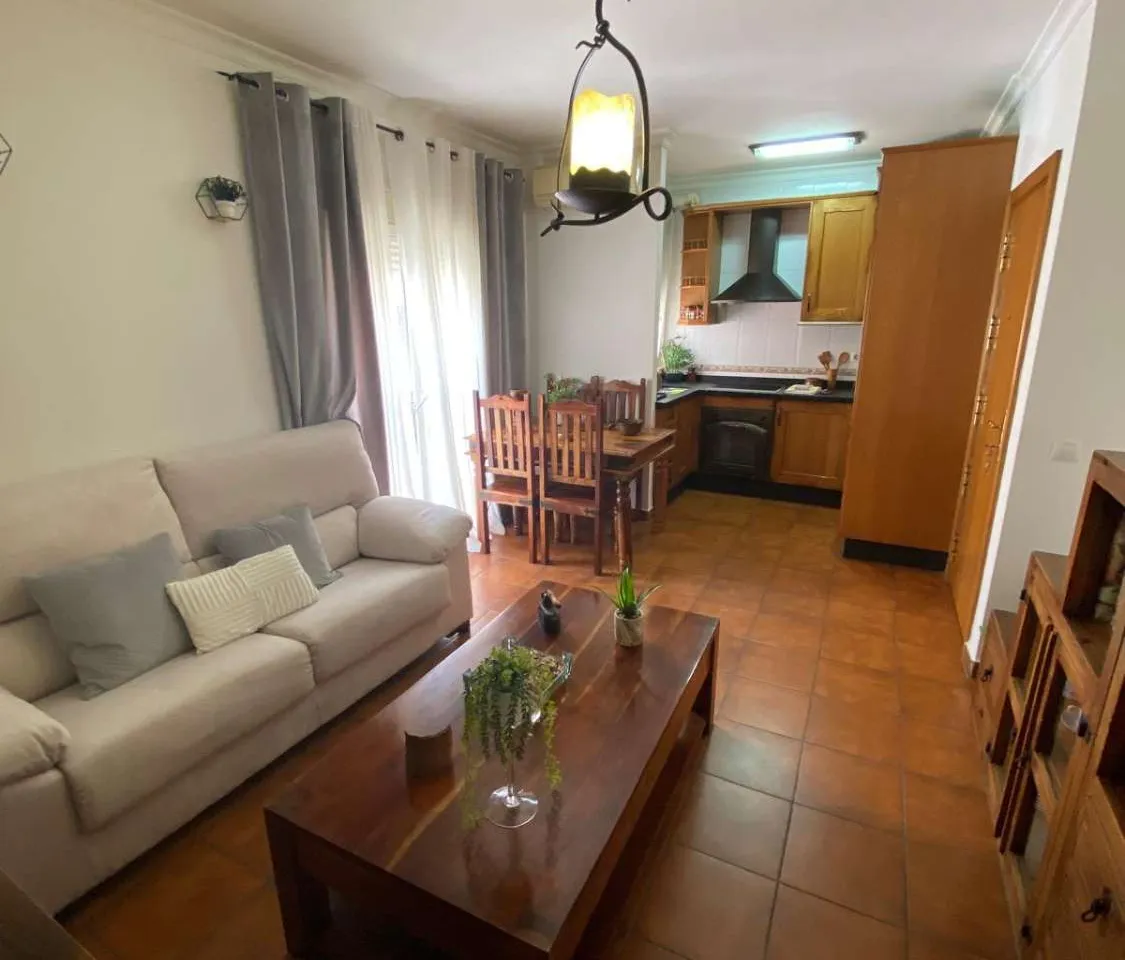 201bb3da-21af-4b7d-80ed-8828d0b11447