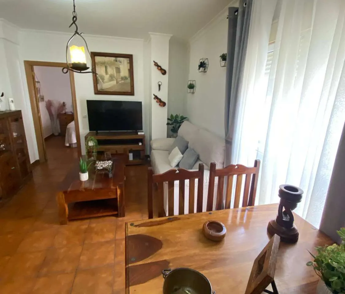 d0fe6b04-fa09-4b70-8f4b-d17ef153384e