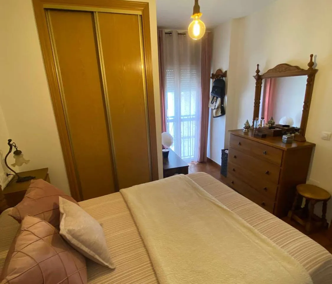 fe6fe227-9dd0-4c6c-9323-1effcd13d677